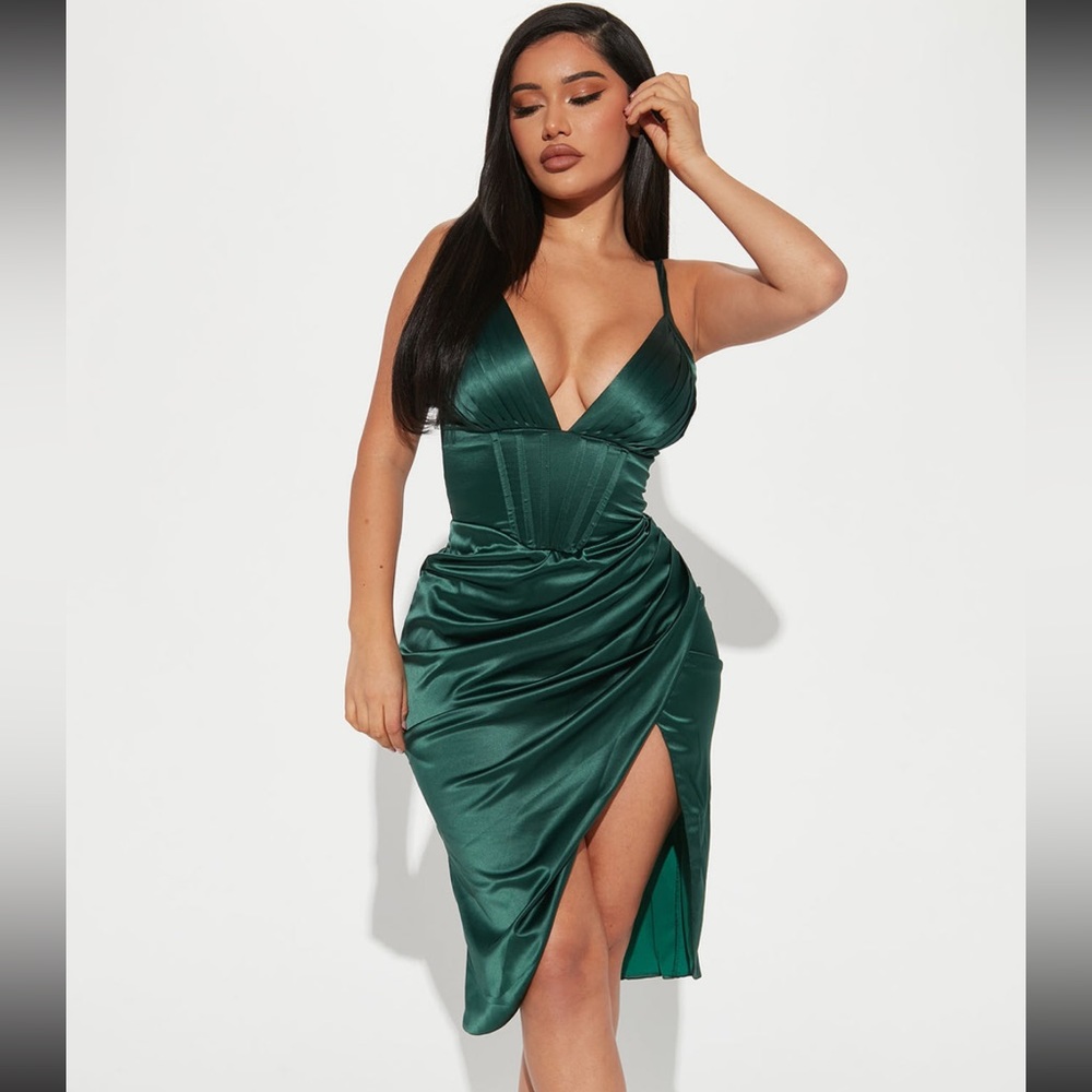 Fashion Nova - Hopelessly In Love Satin Midi Dress